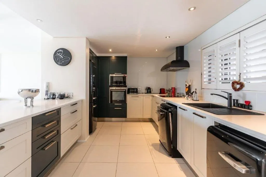 Dolphin Beach Penthouse Cape Town