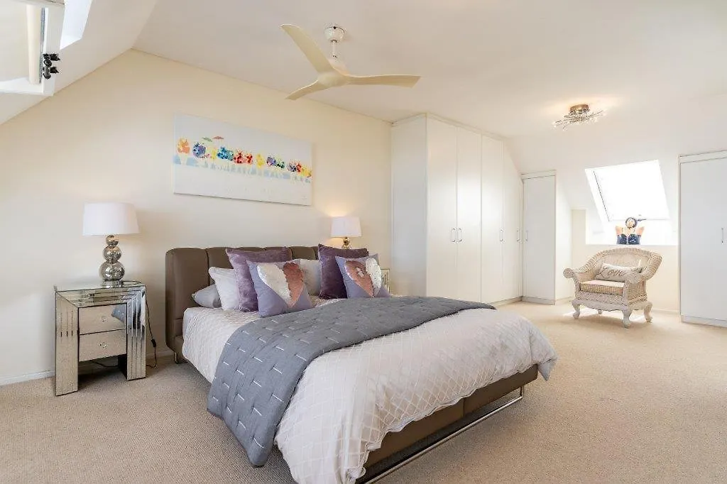 Dolphin Beach Penthouse Apartment Cape Town